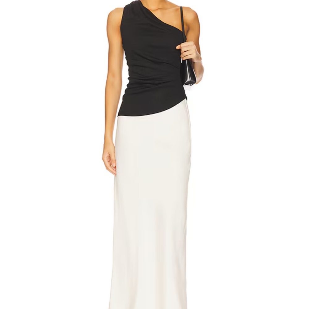 Sovere Aura Combo Sleeveless Dress in Off White & Black
Size XL